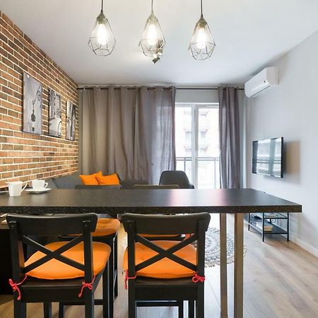 Orange, Modern Apartment In The City Centre 克拉科夫 外观 照片
